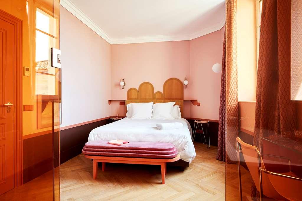 Hotel De Cambis Best Western Premier Collection Avignon Ruang foto